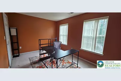 129 Petrarch Trail, Penn Forrest, PA 18210 - Photo 5