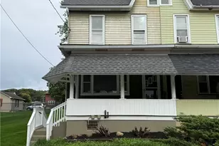 319 Washington St, Walnutport, PA 18088 - Photo 1