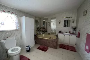 1190 Keller Rd, Bushkill Twp, PA 18091 - Photo 21