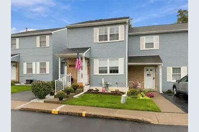 2 Princeton Court, Easton, PA 18040 - Photo 1