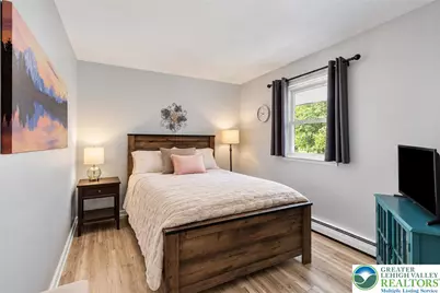 2824 Center Street, Bethlehem City, PA 18017 - Photo 17