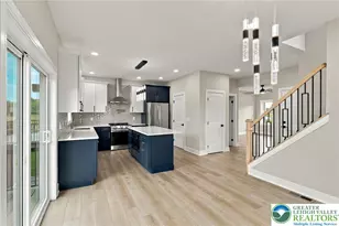830 Hunter St, North Catasauqua Bor, PA 18032 - Photo 9