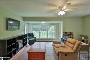 2865 Hemlock St, Lower Towamensing Tp, PA 18071 - Photo 15