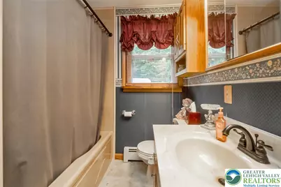 416 Briar Street, Franklin Twp, PA 18071 - Photo 41