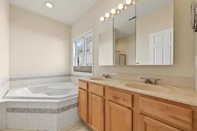 5086 Valley Stream Lane, Macungie Boro, PA 18062 - Photo 15