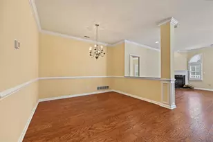 5086 Valley Stream Ln, Macungie Boro, PA 18062 - Photo 7