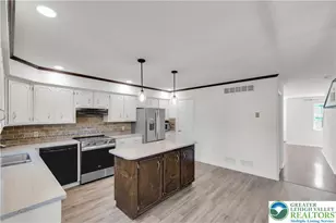 2757 Madison Ave, Bethlehem City, PA 18017 - Photo 5