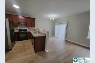 929 King Way, Upper Macungie Township, PA 18031 - Photo 5