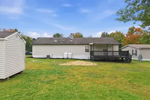 4230 Heritage Ln, Lehigh Township, PA 18088 - Photo 27