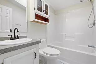 4230 Heritage Ln, Lehigh Township, PA 18088 - Photo 23
