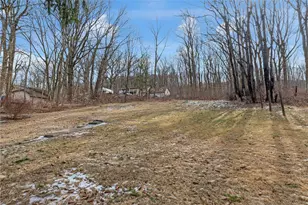 2106 Nemeth Dr, Bethlehem City, PA 18015 - Photo 17