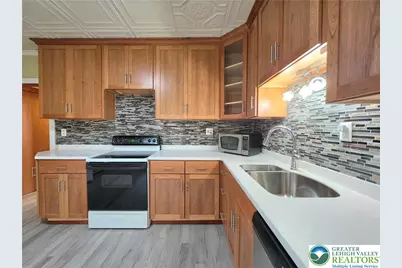 41 E 5th Street, Wind Gap, PA 18091 - Photo 7