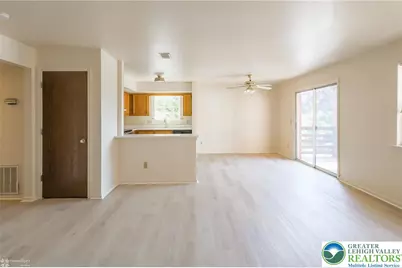 1464 Cedar Crest Boulevard #12, South Whitehall Township, PA 18014 - Photo 11