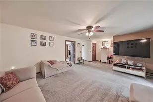 2729 Jones Blvd, Palmer Twp, PA 18045 - Photo 17