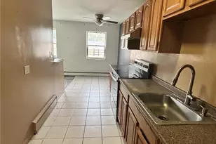 682 W Brookdale St, Allentown City, PA 18103 - Photo 9