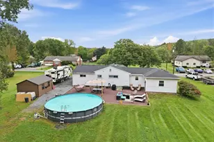 218 Effort Village Dr, Chestnuthill Twp, PA 18330 - Photo 65
