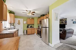 218 Effort Village Dr, Chestnuthill Twp, PA 18330 - Photo 27