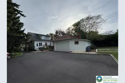 715 W State Street, Coopersburg Boro, PA 18036 - Photo 9