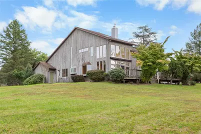 377 Farmhouse Lane, Bushkill Twp, PA 18091 - Photo 3