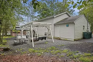 7571 Eagle Rock Dr, Coolbaugh Twp, PA 18466 - Photo 25