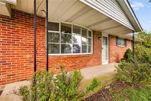 7485 Catalpa Dr, Lower Macungie Township, PA 18062 - Photo 5