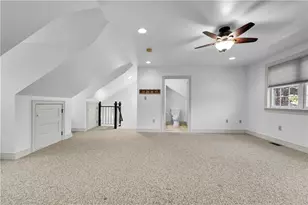 2408 Applewood Dr, South Whitehall Township, PA 18069 - Photo 19