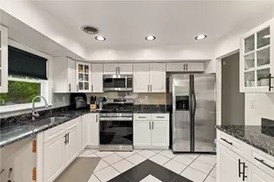 392 Northampton St, Kingston, PA 18704 - Photo 15