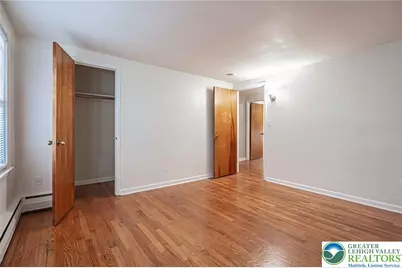 808 S 10th Street, Allentown City, PA 18103 - Photo 17