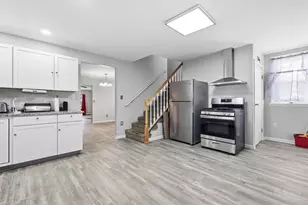 1727 Bulwer St, Scranton City, PA 18504 - Photo 21