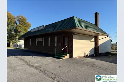 4685 Lehigh Drive, Lehigh Township, PA 18088 - Photo 5