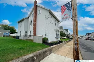 511 S Broadway, Wind Gap, PA 18091 - Photo 3