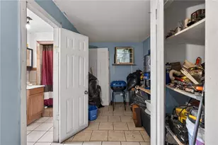 1402 S Hanson St, Philadelphia, PA 19143 - Photo 13