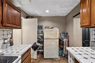 1402 S Hanson St, Philadelphia, PA 19143 - Photo 3