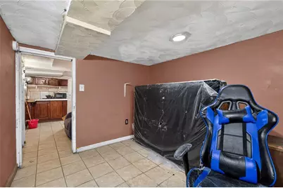 1402 S Hanson Street, Philadelphia, PA 19143 - Photo 9