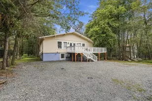 1042 Country Pl Dr, Coolbaugh Twp, PA 18466 - Photo 25