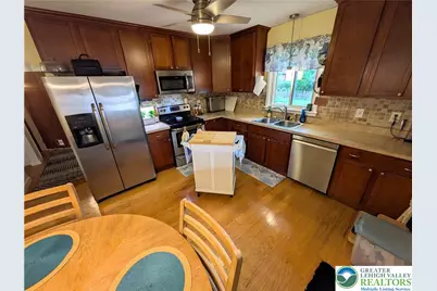 1617 W Pennsylvania Street, South Whitehall Township, PA 18102 - Photo 11