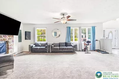 425 Scotch Pine Drive, Pocono Summit, PA 18346 - Photo 15