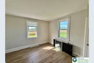 4067 Newburg Road, Lower Nazareth Twp, PA 18045 - Photo 17
