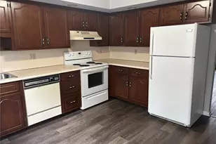 1662 Farmersville Rd, Bethlehem Township, PA 18020 - Photo 3