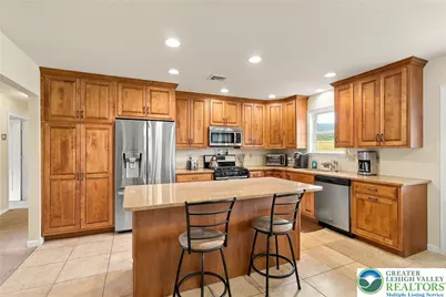 8943 Slateville Road, Lynn Township, PA 19529 - Photo 3