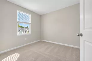 2112 Cross Country Rd, Northampton Township, PA 18067 - Photo 29