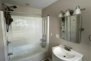 663 Spring Garden St, Easton, PA 18042 - Photo 13