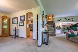 4683 Steven Ln, Lehigh Township, PA 18088 - Photo 7