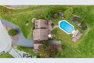 4683 Steven Lane, Lehigh Township, PA 18088 - Photo 3
