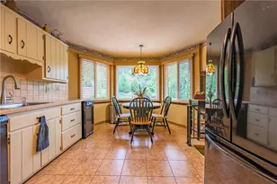 4683 Steven Ln, Lehigh Township, PA 18088 - Photo 11