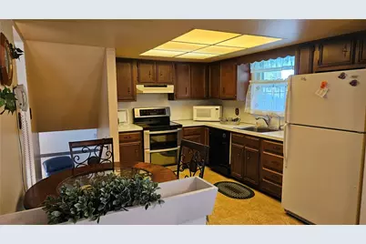 3549 Lumar Street, North Whitehall Township, PA 18069 - Photo 9
