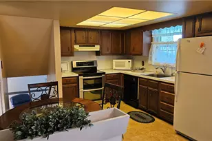 3549 Lumar St, North Whitehall Township, PA 18069 - Photo 9