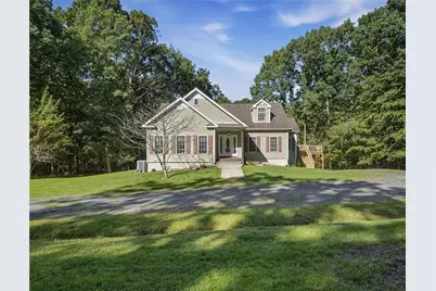 12 Old Farm Road, East Stroudsburg, PA 18302 - Photo 1
