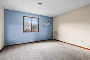 5538 Heather Ln, South Whitehall Township, PA 18069 - Photo 37