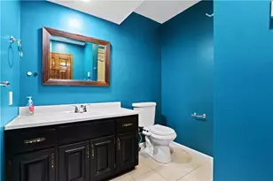 5538 Heather Ln, South Whitehall Township, PA 18069 - Photo 39